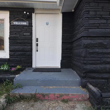 Tranquil Oasis - Private Rooms -Near Downtown Indianapolis Exterior photo